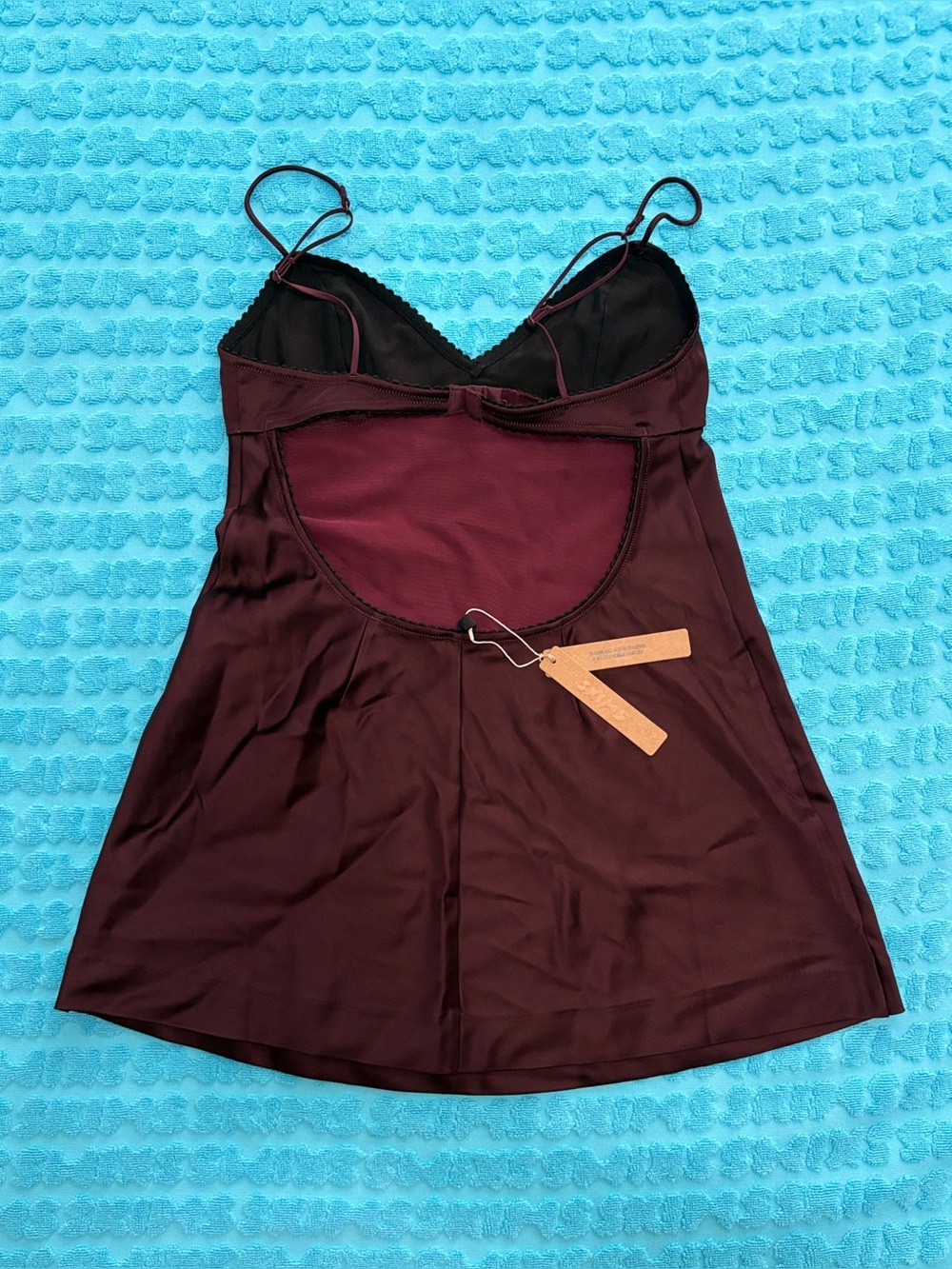 🍷 SKIMS Satin Mini Dress | Currant | XS | NWT 🍷 - Picture 7 of 7